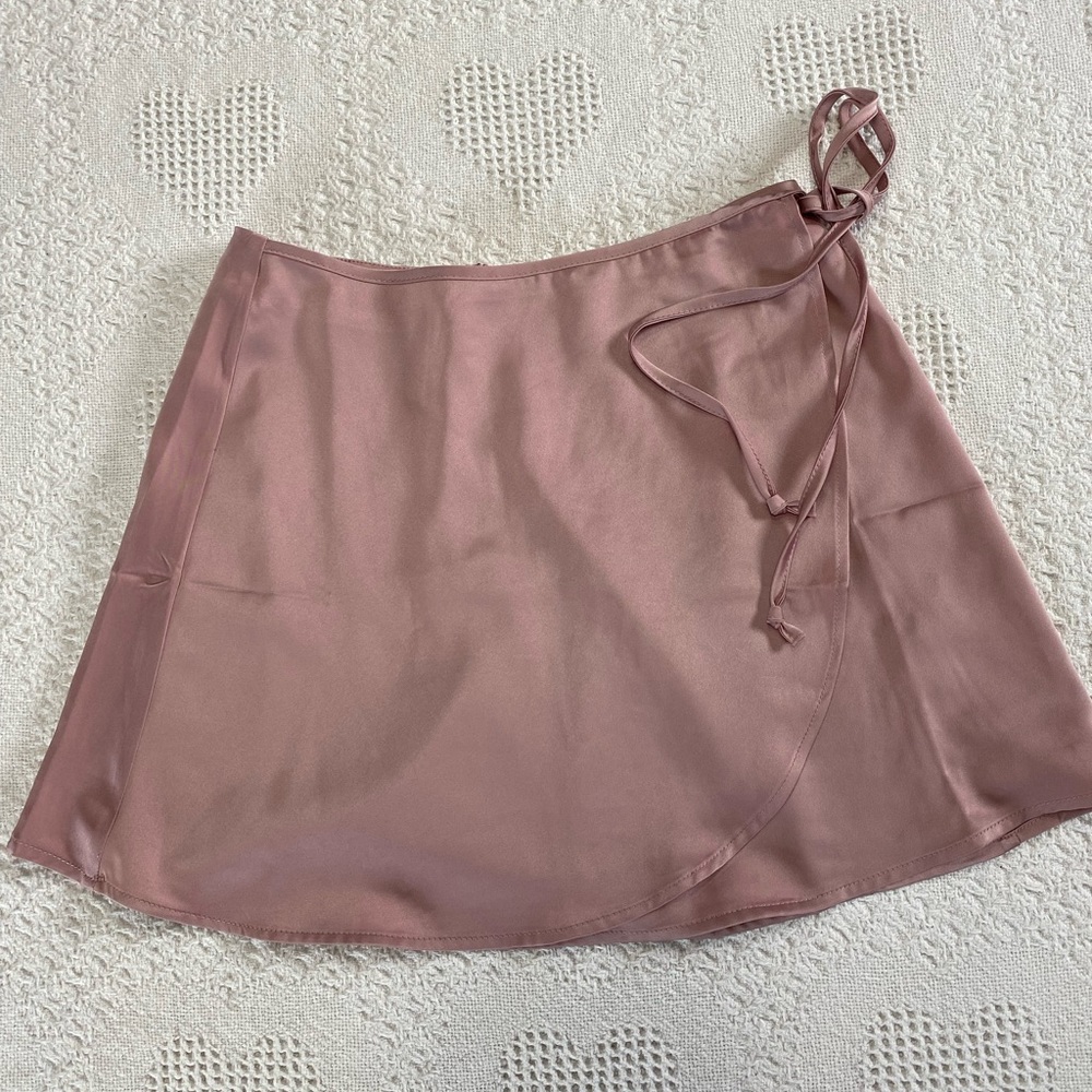 Mi Ami Silk Mini Skirt (XS)